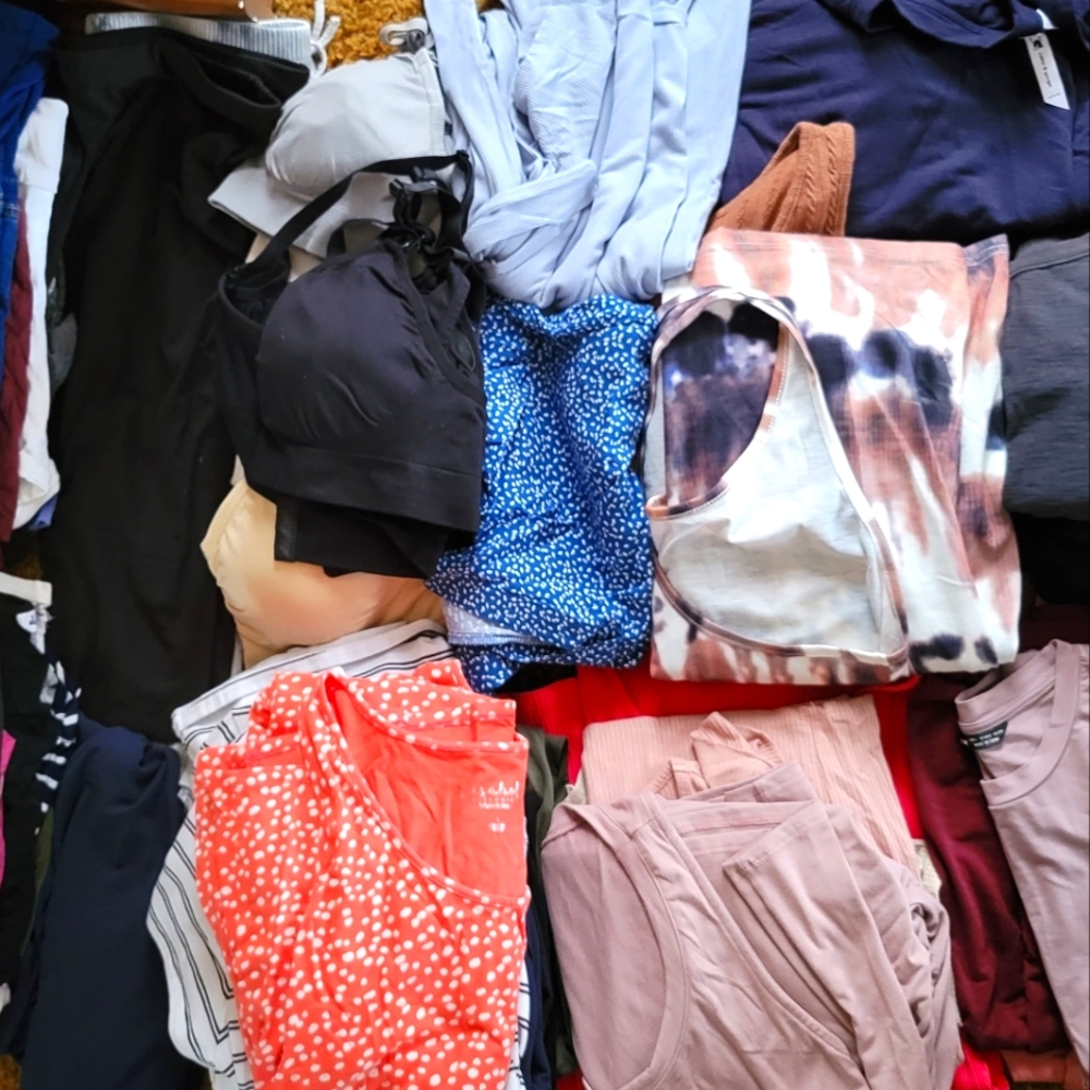 Maternity lot